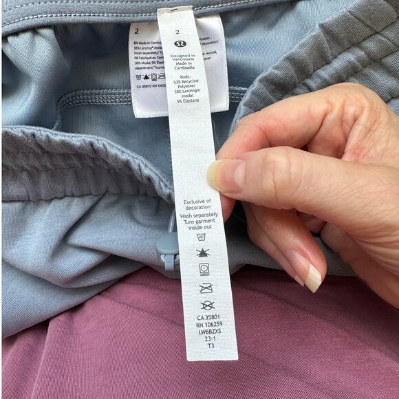 Lululemon Softstreme Pale Blue High Rise Drawstring Lounge Pant Size 2 Oversize - Picture 11 of 16